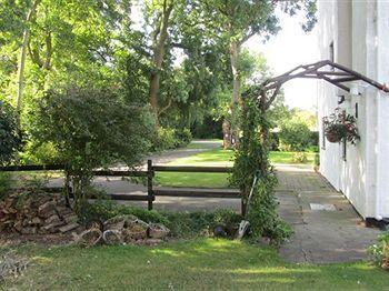 Wickham House Bed and Breakfast Cornisholme Exteriör bild