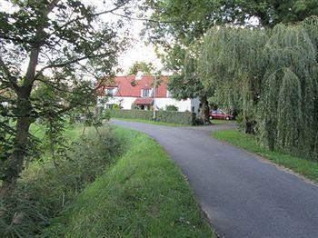 Wickham House Bed and Breakfast Cornisholme Exteriör bild